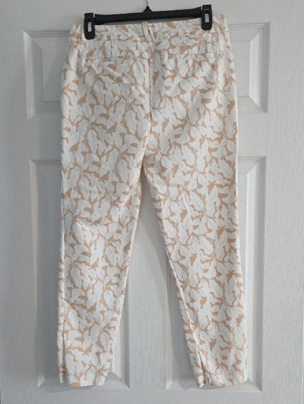 Cropped Pants - Picture 2 of 2